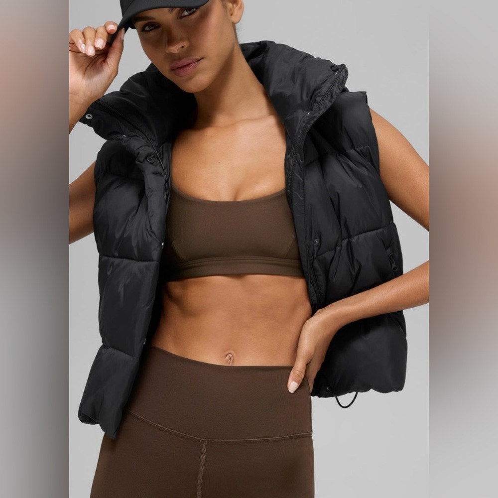 ALO Yoga Women's GOLD RUSH PUFFER VEST